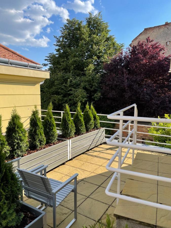 Stm3 Apartman Pecs Exterior photo